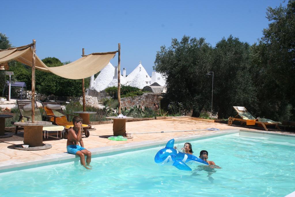 I Trulli Di Acquarossa Aparthotel ชิสแตร์นีโน ภายนอก รูปภาพ